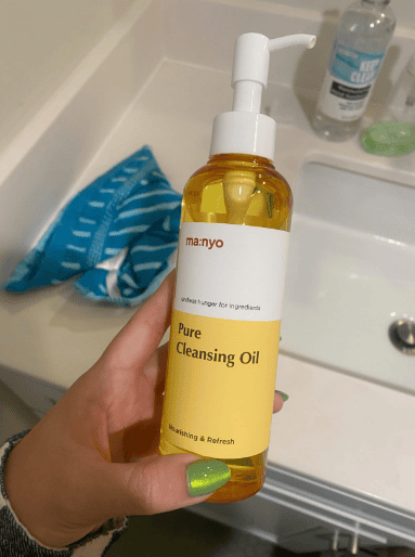 Ma:nyo Pure Cleansing Oil