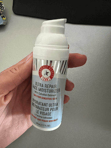 First Aid Beauty Ultra Repair Face Moisturizer 