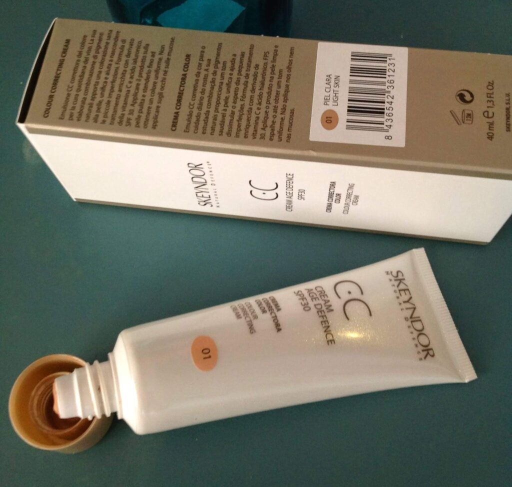 Skeyndor CC Cream Age Defense SPF 30