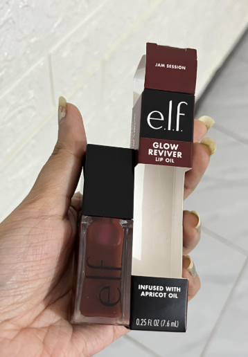 e.l.f. Glow Reviver Lip Oil in Jam Session